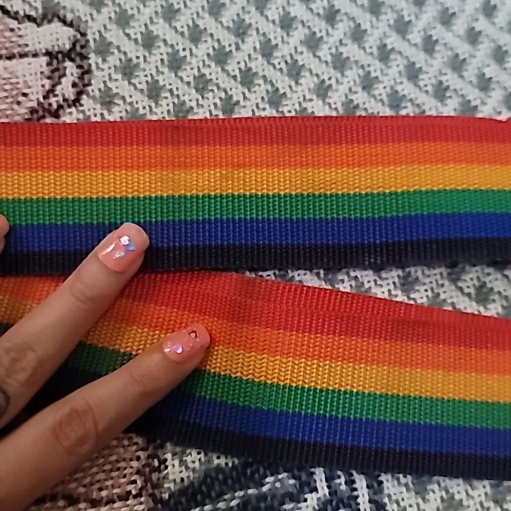 Vintage Belt rainbow fabric American Tourister black plastic buckle b27